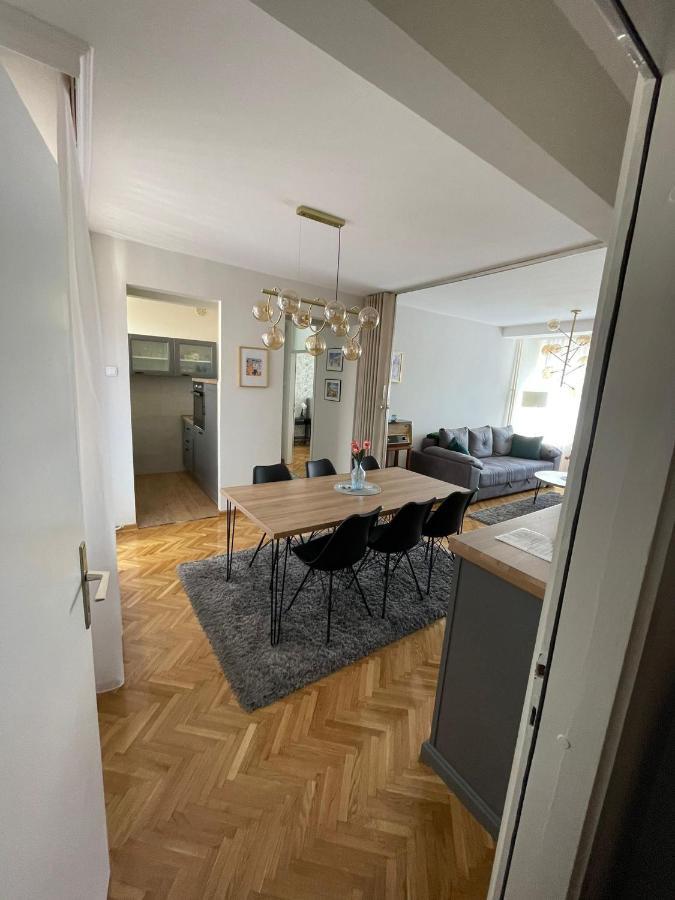 Apartman Filip Lux City Center ノヴィ・パザル エクステリア 写真