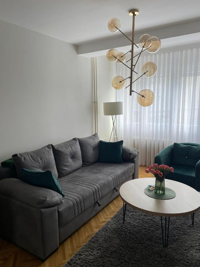 Apartman Filip Lux City Center ノヴィ・パザル エクステリア 写真