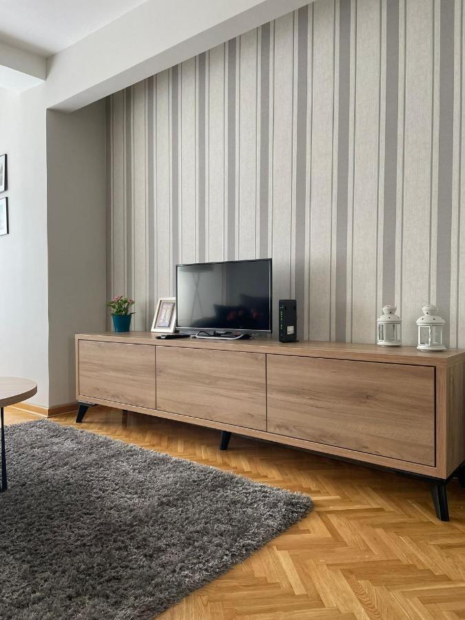 Apartman Filip Lux City Center ノヴィ・パザル エクステリア 写真