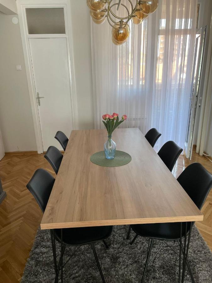 Apartman Filip Lux City Center ノヴィ・パザル エクステリア 写真