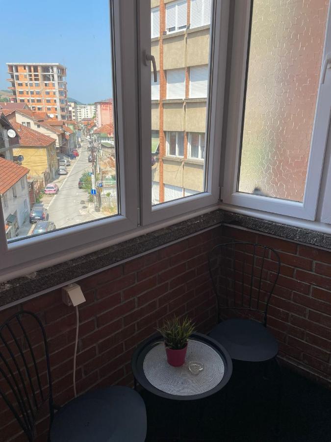 Apartman Filip Lux City Center ノヴィ・パザル エクステリア 写真